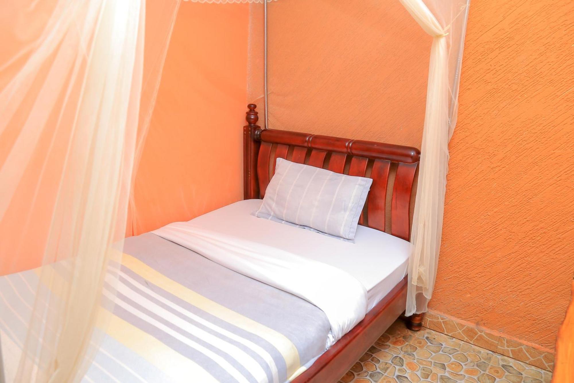 Hotel African Tribe Kampala