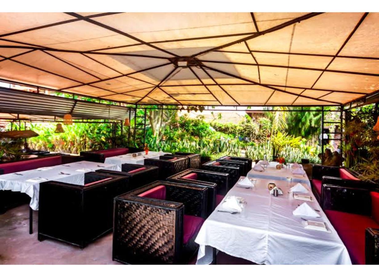 African Tribe Hotel
