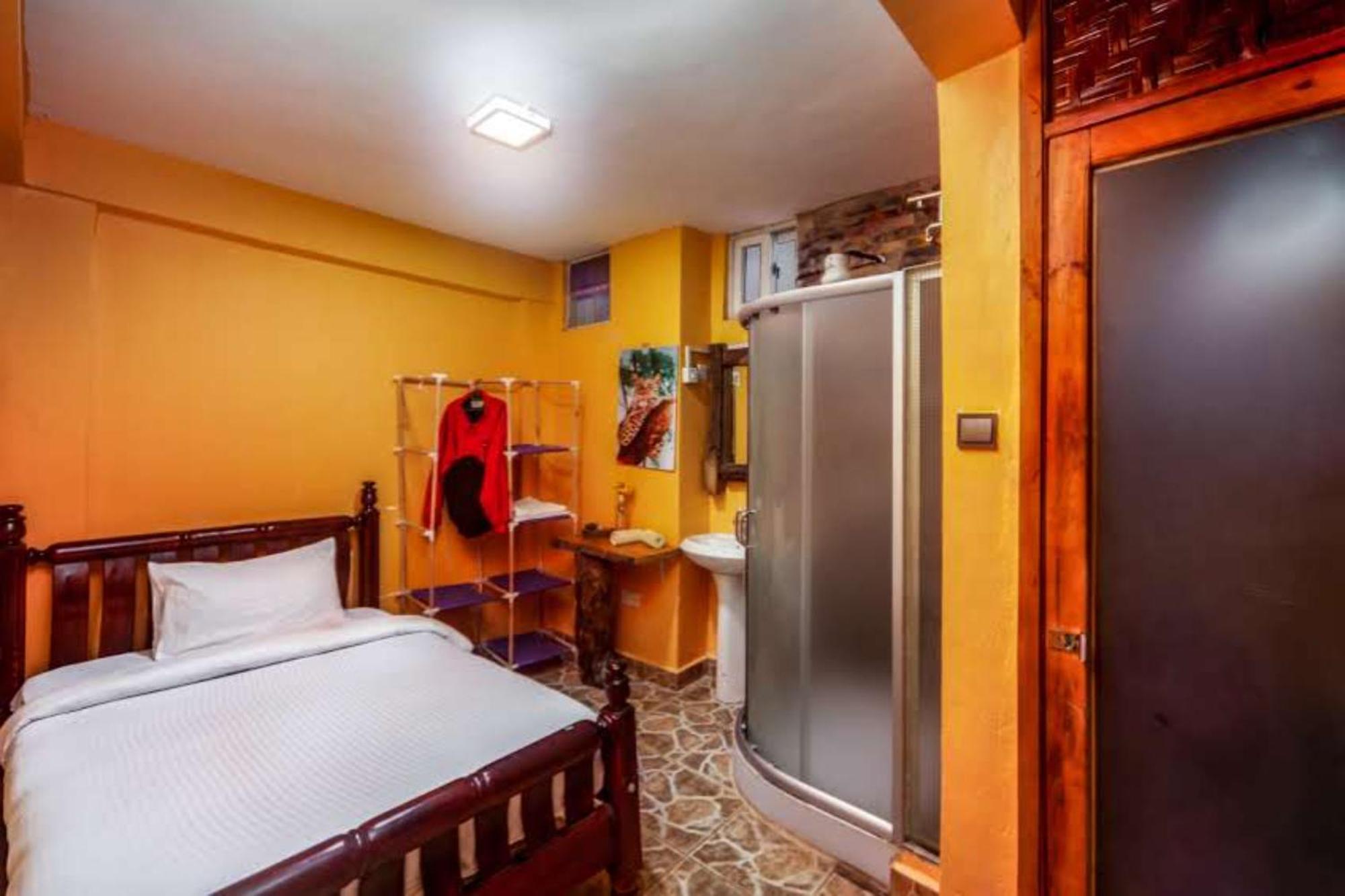 Hotel African Tribe Kampala